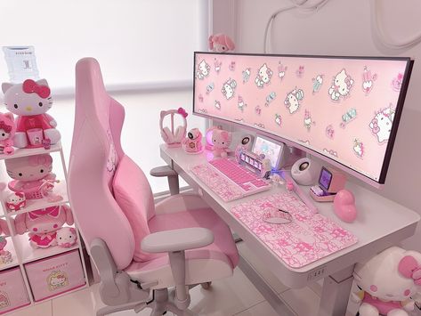 💗 Gamer Room Kawaii, Hello Kitty Pc Setup, Hello Kitty Setup, Pink Pc Setup, Kawaii Gaming Setup, Pink Gaming Setup, Nintendo Lite, Games Room Inspiration, Desk Aesthetic