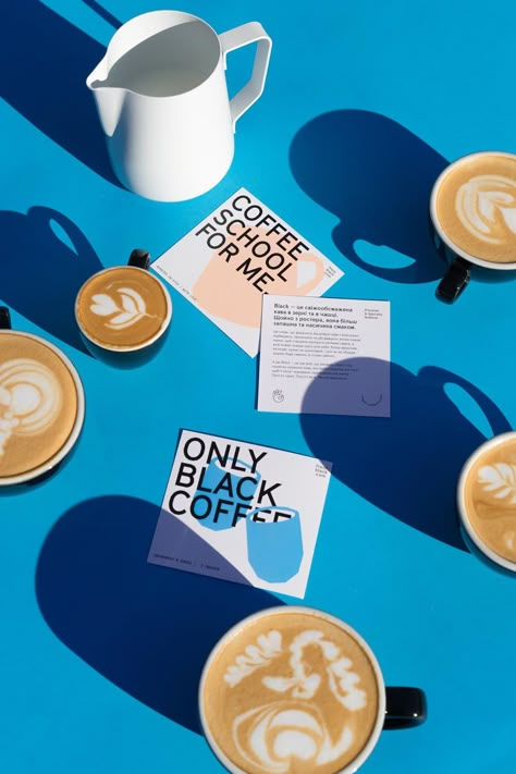 Black Identity, Coffee Shop Branding, Cafe Branding, Coffee Brand, Brand Symbols, Photo Food, Coffee Photography, Blue Table, Coffee Packaging