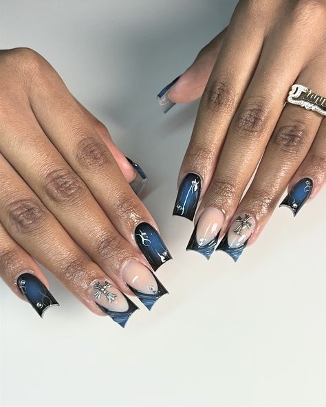 Revenge Nails, Royal Blue Nails, Dark Blue Nails, Punk Nails, Airbrush Nails, Hard Nails, Blue Acrylic Nails, Gel Nails Diy, Girly Acrylic Nails