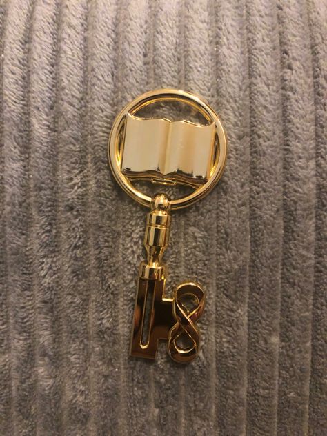 Cool Keys, Sol Key, Music Key, Unique Key, Gold Key, Locks & Key, Key To My Heart, Key Design, Fantasy Jewelry