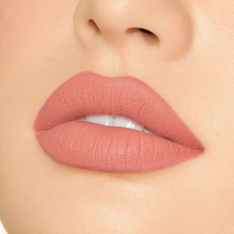 Rosy Lips Aesthetic, Lips Pink Aesthetic, Light Pink Lipstick Aesthetic, Glossy Pink Lips, Pink Glossy Lips Aesthetic, Neutral Lips, Dry Lips, Matte Liquid Lipstick, Hair Clothes