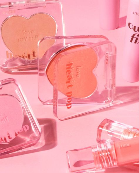 💖 Add a Pop of Color with ETUDE Heart Pop Blush! 💕 Get that rosy glow with ETUDE's adorable Heart Pop Blush! Infused with soft, blendable pigments, it gives your cheeks a natural flush for a youthful look. Embrace your inner romantic with ETUDE Heart Pop Blush! Available now in Cambodia at Koolseoul.com. 💖✨ #ETUDE #HeartPopBlush #KoreanMakeup #BlushGoals #BeautyEssential Skin Undertones, Olive Young, Travel Size Beauty Products, Fancy Makeup, New Heart, Etude House, Facial Mist, Makeup Gift, Shopping Website