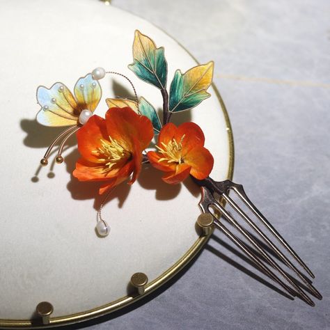 Cream The Rabbit, Chinese Palace, Chinese Hair Accessories, Hair Fork, Jewelry Hair Accessories, Chinese Hairstyle, Flower Hair Comb, Comb Hair, Flower Hair Accessories