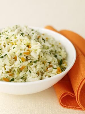 Make an Easy and Flavorful Rice Pilaf on the Stovetop Chicken Stock Rice Recipes, Recipes That Use Chicken Stock, Chicken Stock Uses, Recipes Using Chicken Stock, Chicken Stock Recipe Dishes, Rice Pilaf Recipe Easy, Chicken Stock Rice, Almond Rice Pilaf, Seafood Rice Recipe