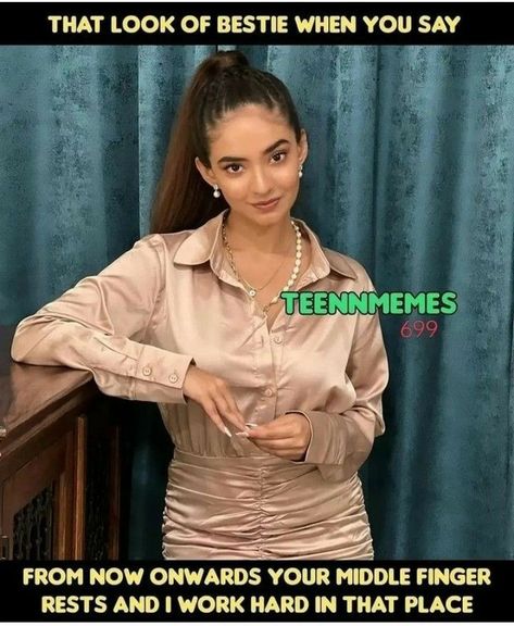 Vulgar Humor, Dirty Jokes Funny, English Jokes, Anushka Sen, Hot Dresses Tight, Actress Without Makeup, Beautiful Muslim Women, Jokes Funny, Bollywood Girls