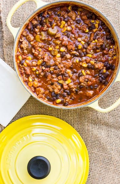 Chili Recipe With Corn, Pork Chili Recipe, Pulled Pork Chili, Smoked Pork Recipes, Corn Chili, Black Beans And Corn, Smoked Pork Tenderloin, Smoked Pork Chops, Smoked Pork Shoulder