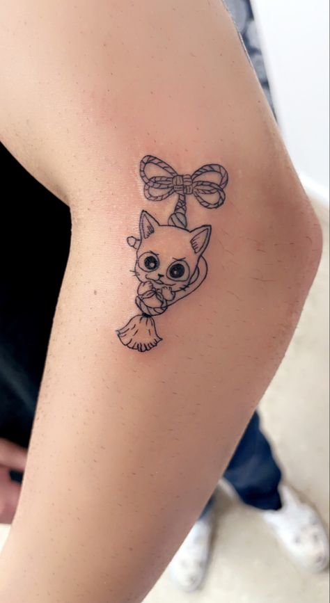 Happy Fairy Tail Tattoo, Fairytale Tattoo Anime, Fairy Tail Tattoo Symbols, Fairy Tail Tattoos, Fairy Tail Tattoo Ideas, Fairy Tail Keys, Happy Fairy Tail, Fairy Tail Tattoo, Tail Tattoo