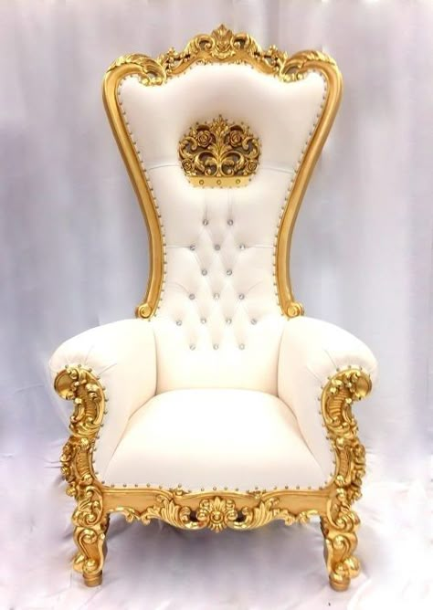 Queen Throne, Queen Chair, Sofa Wall Decor, Royal Chair, Throne Chairs, King Furniture, Affordable Sofa, Luxury Furniture Sofa, Crown Queen