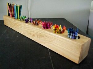 Kids Woodworking Projects, Diy Pencil Holder, Woodworking Business Ideas, Small Cabins, Woodworking Projects For Beginners, Diy Woodworking Projects, Woodworking Shows, Wood Projects For Beginners, Carpentry Projects