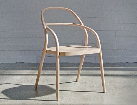 This minimalist and highly elaborate 002 Bentwood Chair in Natural Award-winning Design with Clever Minimalist Idea Introducing the 002 Bentwood Chair, a re-design of the classic model No.14 by renowned designer Jaroslav Jurica. This dining chair is a perfect blend of modern and timeless design, combining minimalist aesthetics with the enduring appeal of bentwood furniture. With its impressive editing and innovative use of materials, Jurica has created a chair that exudes freshness and elegance, Ton Chair, Reception Furniture, Bentwood Chairs, Office Furniture Accessories, Office Seating, Living Room Office, Room Office, Living Dining Room, Interior Spaces