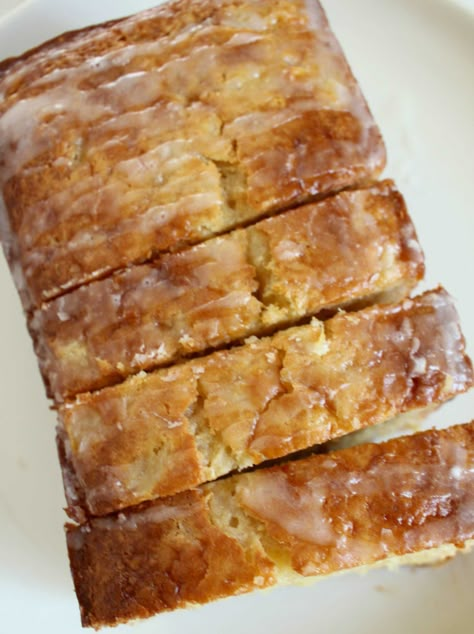 Pineapple Quick Bread | 12 Tomatoes Bread With Fruit Recipes, Pineapple Quick Bread 12 Tomatoes, Pineapple Quick Bread Recipes, Christmas Quick Breads, Pineapple Bread Recipe, Pineapple Quick Bread, Fruit Bread Recipes, Sweet Quick Bread, Recipes Pineapple