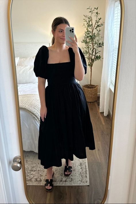 Black Sunday Dress, Midi Dress Outfit Summer, Maxi Dress Outfit Casual, 2024 Ootd, Summer City Outfits, Midi Dress Outfit, Europe 2024, Simple Casual Outfits, Girls Night Out Outfits