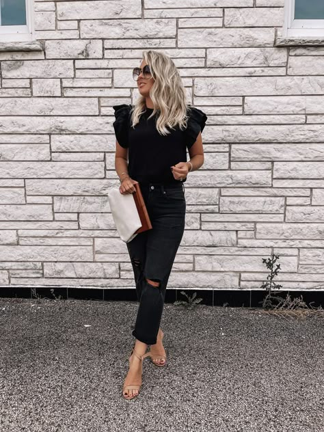 Night Out Outfit Jeans, Easy Date Night Outfit, Work Event Outfit Evening, Night Outfit Casual, Date Night Outfit Casual, All Black Fashion, Date Outfit Casual, Bachelorette Outfits, Event Outfit