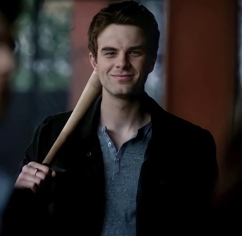 Anna Vampire Diaries, Slytherin Queen, John Gilbert, Nathaniel Buzolic, The Mikaelsons, The Vampire Diaries Characters, Kol Mikaelson, Regulus Black, Vampire Diaries Cast