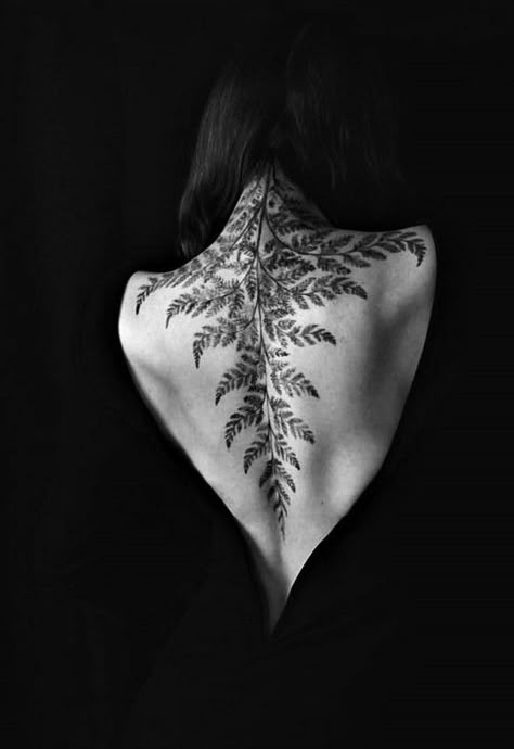 Dark Tattoo Ideas, Png Tattoo, Octopus Tattoo Sleeve, Nape Tattoo, Chicanas Tattoo, Fern Tattoo, White Ink Tattoo, Tasteful Tattoos, Back Tattoo Women