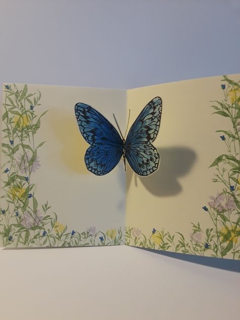 Aesthetic Pop Up Card, Pop Up Journal Ideas, Butterfly Birthday Card, Aesthetic Birthday Cards Pop Up, Libro Pop Up, Diy Butterfly Pop Up Card, Butterfly Pop Up, Pop Out Butterfly Card, Pop Up Card Ideas