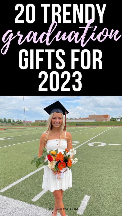 College Graduation Ideas For Daughter, Graduation Ceremony Gifts, Year 12 Graduation Gifts, Friend Graduation Gift Ideas, Gifts For Graduates High Schools, Graduation Gift Baskets For Her, College Graduation Gifts For Sister, Graduation Gifts For Daughter From Mom, Graduation Gift Ideas For Girlfriend