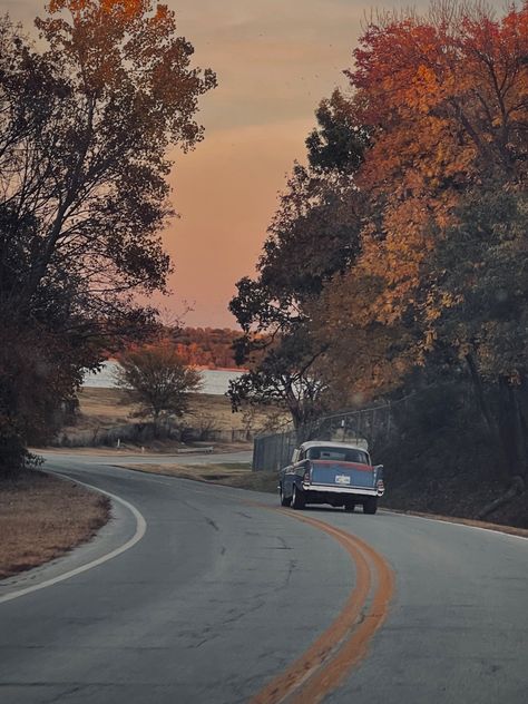 driving around in tulsa oklahoma Tulsa Oklahoma 1960s, Tulsa Aesthetic, Tulsa Oklahoma Aesthetic, 1960 Aesthetic, Oklahoma Aesthetic, Outsiders Aesthetic, Cherry Valance, 1900s Aesthetic, Aesthetic 60s