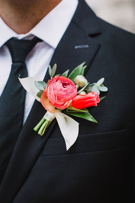 Spring Boutonniere, Coral Boutonniere, Coral Ranunculus, Ranunculus Boutonniere, Peach Ranunculus, Pink Boutonniere, Groomsmen Boutonniere, Ranunculus Flowers, Prom Flowers