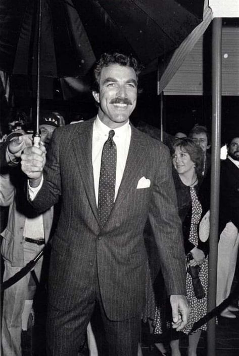 Tom Selleck High Resulation Pictures, Tom Selleck Style, Tom Selleck 80s, Tom Selleck Friends, Tom Selleck Mustache, Moustaches Men, A Man In A Suit, Man In A Suit, Tom Selleck