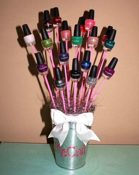 Great way to gift something as simple as nail polish! I made this for my boyfriends younger sister - she loved it! Nail Polish Gift Basket, Christmas Gift Nails, Nail Polish Gift, Wedding Gift Pack, Bridal Gift Wrapping Ideas, Wedding Gifts Packaging, Diy Nail Polish, Diy Gift Set, Diy Gift Baskets