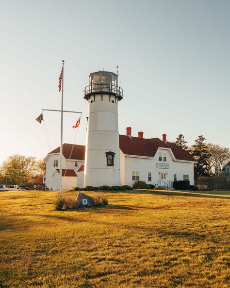 Chatham Lighthouse, in Chatham, Cape Cod, Massachusetts Lighthouse Cape Cod, Chatham Massachusetts, Chatham Cape Cod, Cape Cod Massachusetts, Rail Transport, Hotel Motel, Posters Framed, Image House, City Skyline