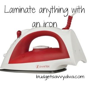 how to laminate recipe cards, ID’s, and more simply using an iron, laminating pouches, and a t-shirt Foto Transfer, Craft Rooms, Clever Crafts, Clever Ideas, Crafty Craft, School Art, Crafty Diy, Diy Projects To Try, Easy Diy Projects