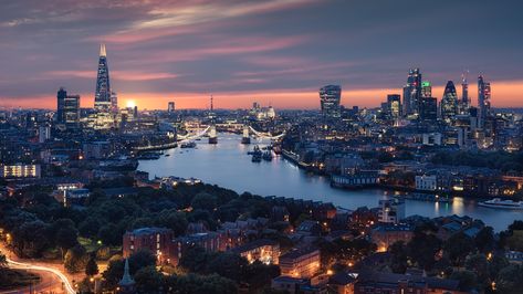 #cityscape #city #london united kingdom #skyline #sky #metropolis #europe #reflection #waterway #evening #dusk #sunset #4K #wallpaper #hdwallpaper #desktop Bridge, London