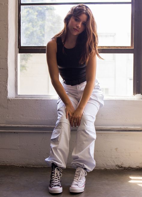 Kenzie Ziegler Photoshoot, Mackenzie Ziegler Photoshoot, Mackenzie Ziegler Outfits, Kenzie Ziegler Outfits, Kenzie Ziegler, Test Shoot, Mackenzie Ziegler, Maddie Ziegler, March 2024