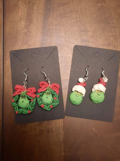 Clay Grinch, Grinch Earrings, Earrings Christmas, Grinch Christmas, Christmas Earrings, Craft Sale, Christmas Jewelry, Diy Arts And Crafts, Polymer Clay Crafts