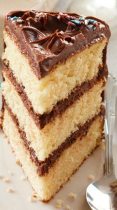 Dessert Corner, Yellow Cake With Chocolate Frosting, Chocolate Frosting Recipe, Cake With Chocolate Frosting, Patti Labelle, Yellow Cake Recipe, Coconut Dessert, Chocolate Frosting Recipes, Baking Chocolate