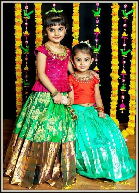 These Pattu Pavadai Choices Are Perfect For Your Tiny Tots This Wedding Season Baby Lehenga Designs, Silk Lehenga Designs, Pattu Pavadai Designs, Pattu Pavada, Baby Lehenga, Kids Party Wear Dresses, Pattu Pavadai, Kids Ethnic Wear, Kids Party Wear