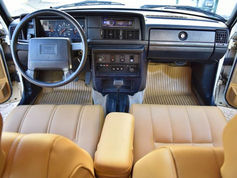 Like that oh-so-comfortable recliner in the living room that you can’t even hint at throwing away without incurring dad’s wrath, some things take time to wear in just right. But if waiting isn’t your thing, this 1993 Volvo 240 Wagon is a time-honed masterpiece that you can buy right now. Volvo 240 Wagon, Hip To Be Square, Chip Foose, Volvo 240, Custom Big Rigs, Lena Hoschek, Alfa Romeo Cars, Car Inspiration, Foose