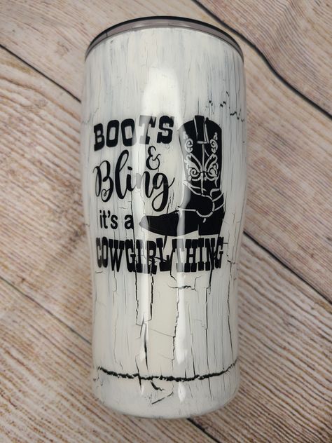 Country Tumbler Cups, Rodeo Tumbler Ideas, Cowgirl Tumbler Ideas, Cowgirl Tumbler Cups, Western Glitter Tumbler, Barrel Racer Tumbler Cups, Epoxy Tumbler Ideas, Custom Tumbler Western, Cowgirl Boots Tumbler Cups Rustic