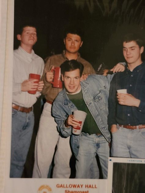 High School 90s Aesthetic, 1990s College Aesthetic, Forth Grade Mid 90s, 1990s High School, College In The 90s, Vintage College Aesthetic, 90s College Aesthetic, Frat Boy Aesthetic, 1970s College Students