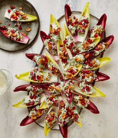 Christmas Lunch Party, Vegetarian Canapes, Canapes Ideas, Mackerel Pate, Yotam Ottolenghi Recipes, Sausage Wrap, Sushi Cake, Pate Recipes, Ottolenghi Recipes