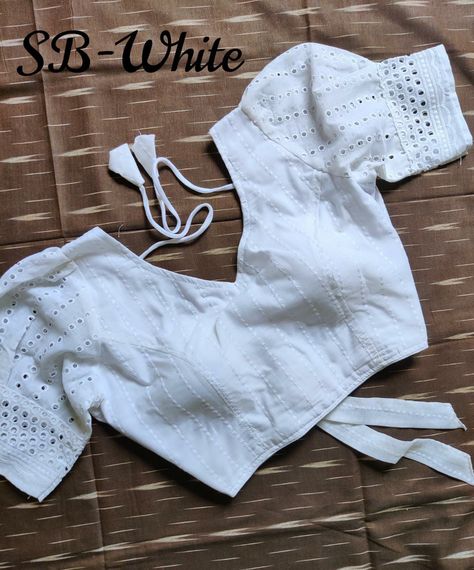 White Puff Sleeve Blouse With Saree, White Colour Blouse Designs Latest, V Neck Puff Sleeve Blouse, White Blouse Puffy Sleeves, White Cotton Blouse Designs, White Blouse Designs Latest, White Colour Blouse Design, White Full Sleeve Blouse, Hakoba Blouse Designs