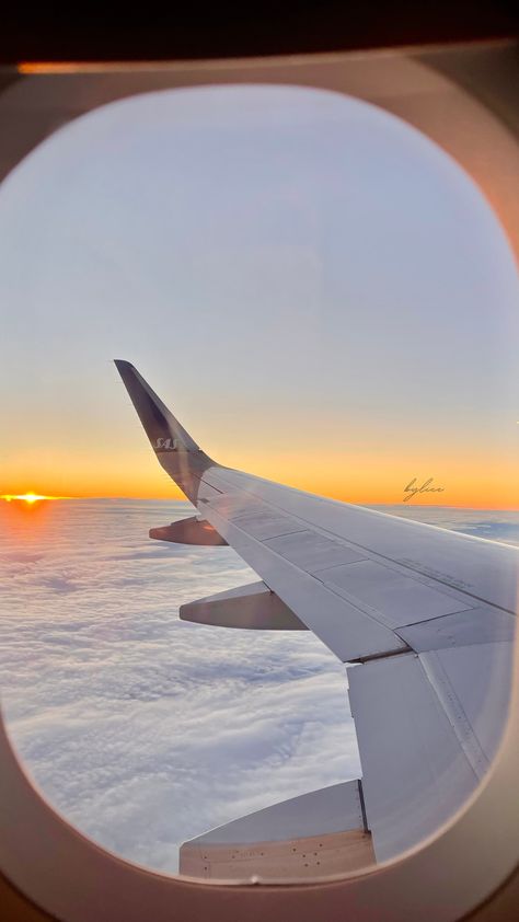 Plane Window View, Plane Wing, Plane Seats, Up In The Clouds, Bangalore City, Golden Sunrise, Plane Window, Airplane Window, Above The Clouds