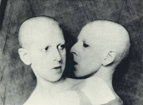 Claude Cahun - What do you want from me, 1928 Claude Cahun, Joel Peter Witkin, Surrealist Photography, Women Photographers, Lgbt History, Cindy Sherman, Pierre Bonnard, Camera Obscura, Max Ernst