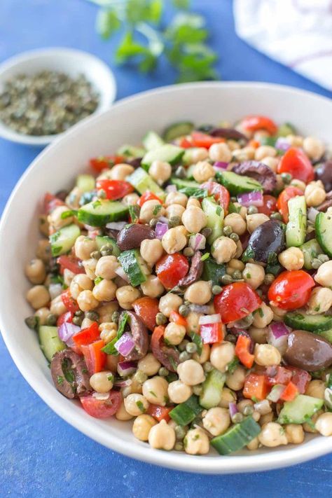 Salad Dairy Free, Garbanzo Salad, Chickpea Salad Vegan, Garbanzo Beans Salad, Blue Zones Recipes, Greek Chickpea Salad, Striped Kitchen, Mediterranean Chickpea, Background Sitting