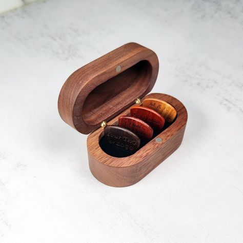 Guitar Pick Storage, Wood Guitar Pick, Guitar Pick Case, Guitar Pick Keychain, Guitar Pick Box, Custom Guitar Picks, Guitar Teacher, Unique Guitars, Musician Gifts