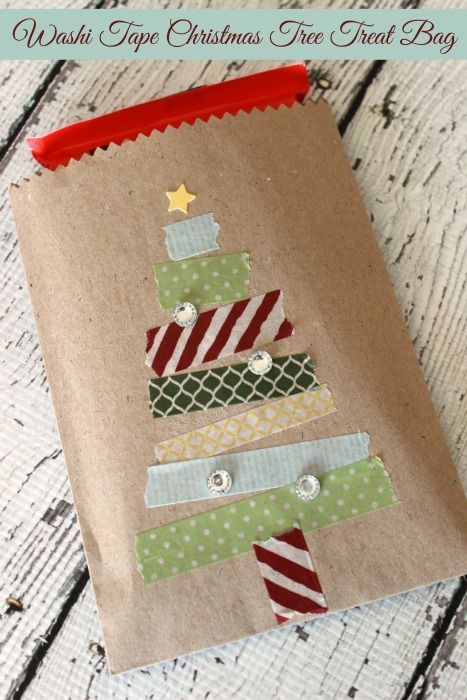 Tape Christmas Tree, Diy Holiday Gift Wrapping, Jul Diy, Creative Holiday Gifts, Christmas Treat Bags, Simple Gift Wrapping, Diy Holiday Gifts, Diy Pins, Creative Gift Wrapping