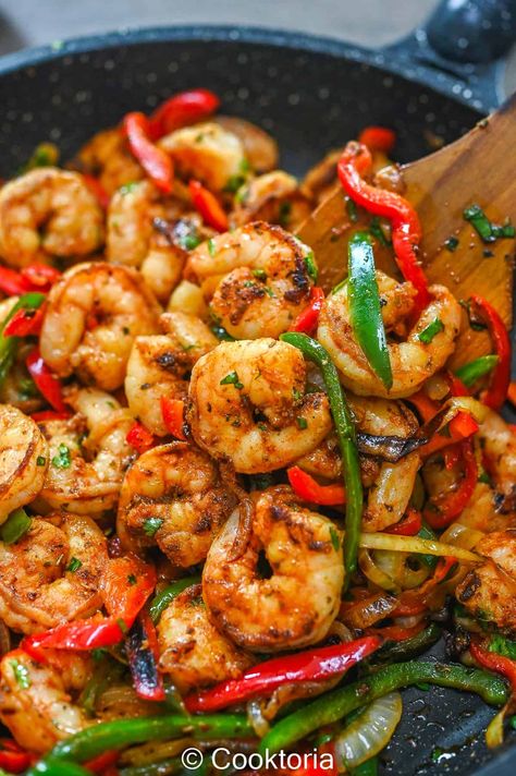 Shrimp Fajitas Shrimp And Veggies Recipes, Mexican Shrimp Recipes, Cook Shrimp, 30 Aesthetic, Raw Shrimp, Recipes Shrimp, Shrimp Fajitas, Shrimp Recipes Healthy, Shrimp Recipes For Dinner