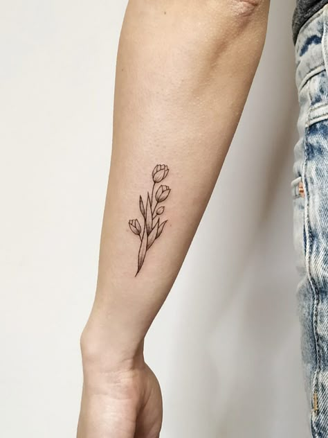 Bouquet Of Tulips Tattoo, Shh Tattoo, Tulip Bouquet Tattoo, Tulip Tattoos, Tulip Tattoo, Bouquet Tattoo, Tulip Bouquet, Wrist Tattoo, Sunflower Tattoo