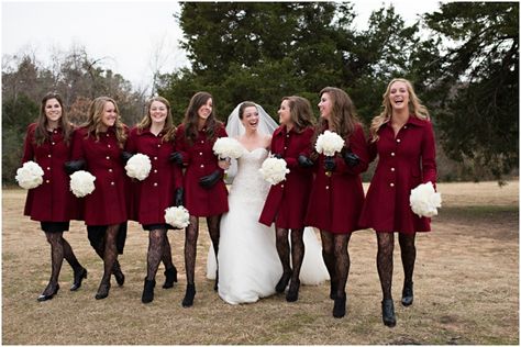 bridesmaids in long peacoats and black tights for winter wedding Winter Bridesmaids, Winter Bridesmaid Dresses, Marsala Wedding, Wedding Coat, Foto Photo, Arkansas Wedding, Winter Wedding Inspiration, Winter Wonderland Wedding, Wedding Winter