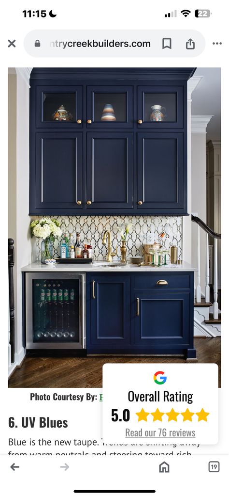 Kitchen Cabinet Coffee Bar, Dark Blue Cabinets, Blue Kitchen Cabinet, Cabinet Coffee Bar, Navy Blue Kitchen Cabinets, Navy Blue Kitchen, Uv Blue, Blue Kitchen Cabinets, Blue Cabinets