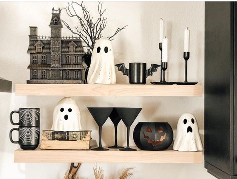 Halloween Entry Table, Fall Shelf Decor, Modern Halloween Decor, Facts About Halloween, Halloween Living Room, Halloween Facts, Modern Halloween, Fall Decor Inspiration, Curated Home