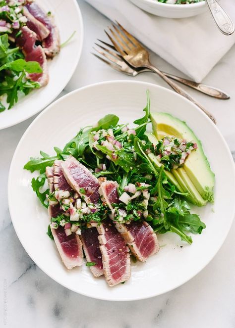 seared ahi tuna with chimichurri sauce, arugula and avocado Ahi Tuna Recipe, Seared Ahi Tuna, Spring Recipes Dinner, Seared Ahi, Seared Tuna, Spring Dinner, Tasty Breakfast, Ahi Tuna, Chimichurri Sauce