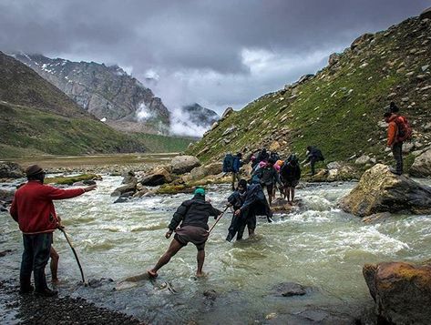 The games we play at 14000 ft above MSL 😎 . . 📸: @the_bustling_monkhood . #pinparvati #pinparvatipass #rivercrossing #vagabond #mountineering #mountainclimbers #climbing #photooftheday #challenges #TrekkinginIndia #trekking #hiking #kasol Mountain Climbers, The Games, Nikon Photography, Incredible India, Trekking, Travel Blogger, Nikon, Climbing, Travel Photography