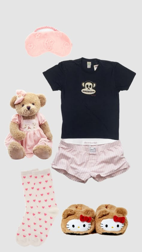 cute sleep outfit Coquette Outfit Sleep, Coquette Comfy Outfits, Sleep Outfit Aesthetic, Home Look Outfit, Icon Outfits, Sleep Outfit, Outfit Shuffles, Cute Sleep, Cute Pjs